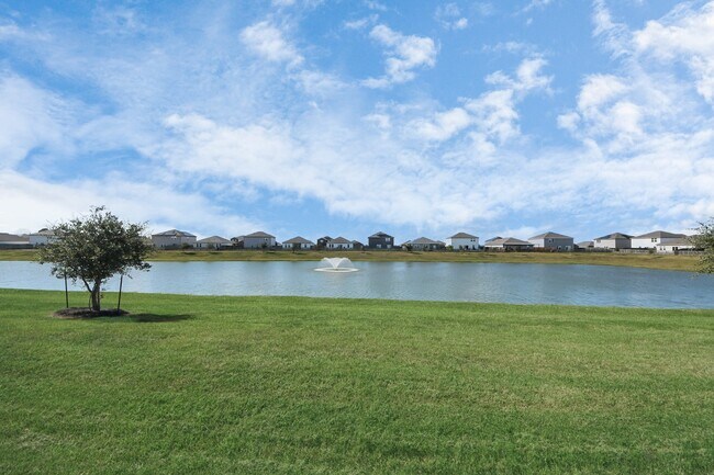 Building Photo - 4830 Highland Spgs Dr