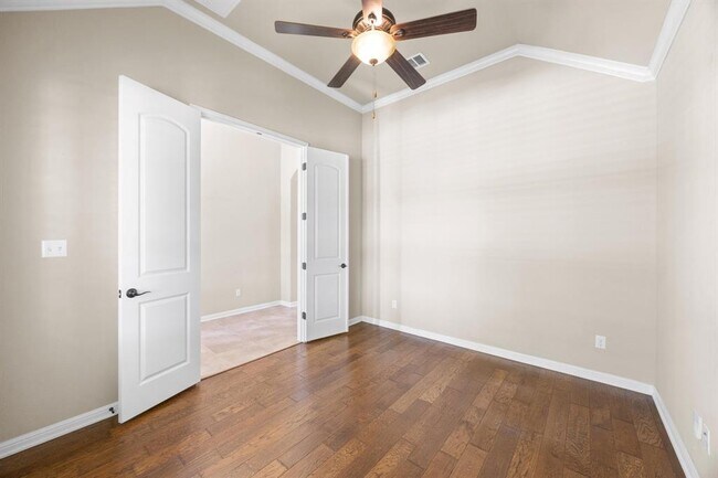 Building Photo - 14308 Senia Bend
