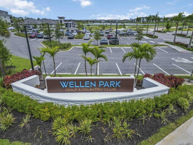 Building Photo - "Fully Furnished 2-Bed, 2-Bath Condo in Wellen Golf!"