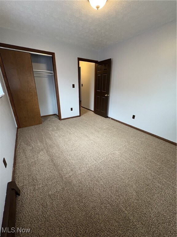 Building Photo - 835 Cook Ave