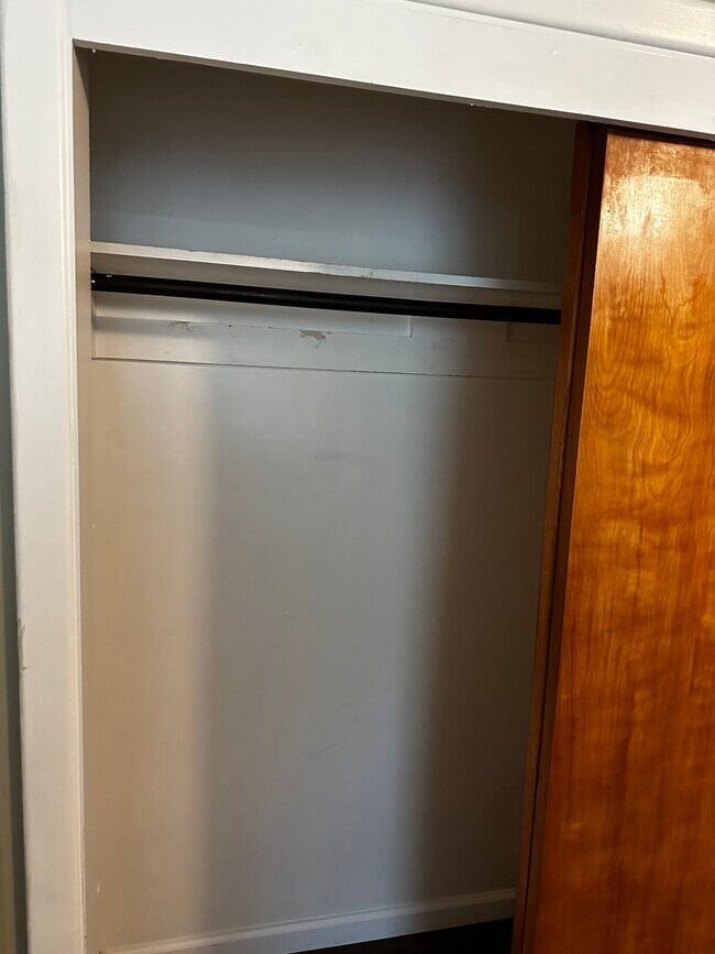 Building Photo - 1 Salem Rd