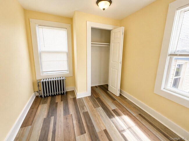 Building Photo - 46 Dawson Ave