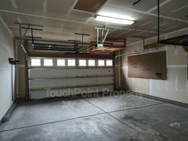 Building Photo - 13415 Hunting Birds Ln