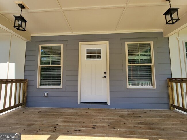 Building Photo - 413 Loblolly Ridge Rd