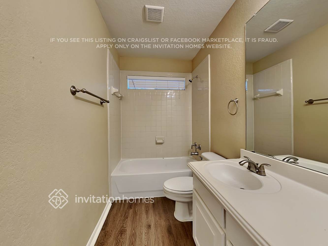 Building Photo - 509 Taos Ct W