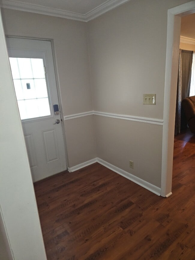 Building Photo - 1595 Slaughter Rd