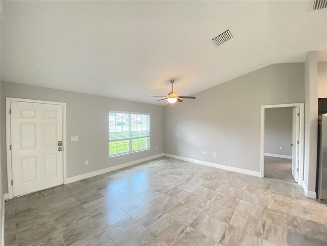 Building Photo - 3200 SW 129th Loop