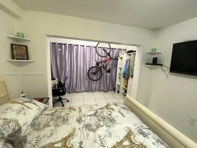 Building Photo - 9455 W Flagler St