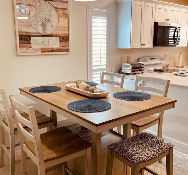 Building Photo - 8369 Wingate Dr