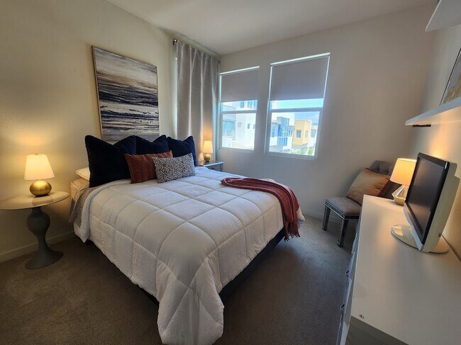 Your Private Bedroom - 2006 Foxtrot Loop