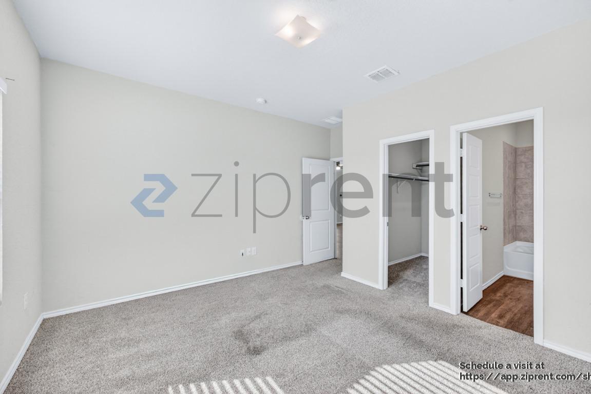 Building Photo - 5706 Cicada Cir