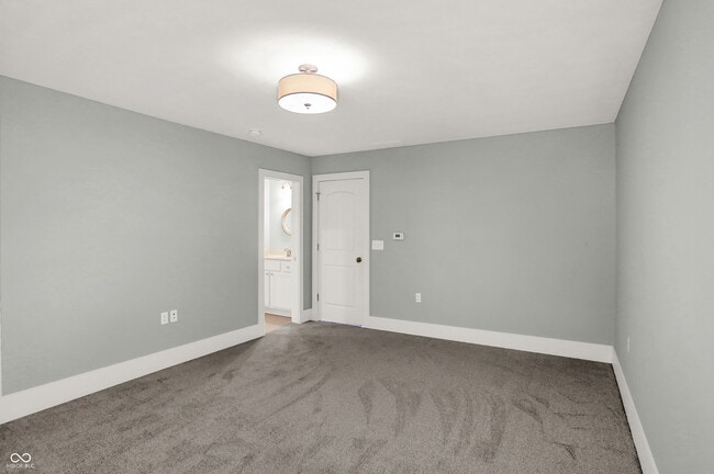 Building Photo - 16893 Oak Manor Dr