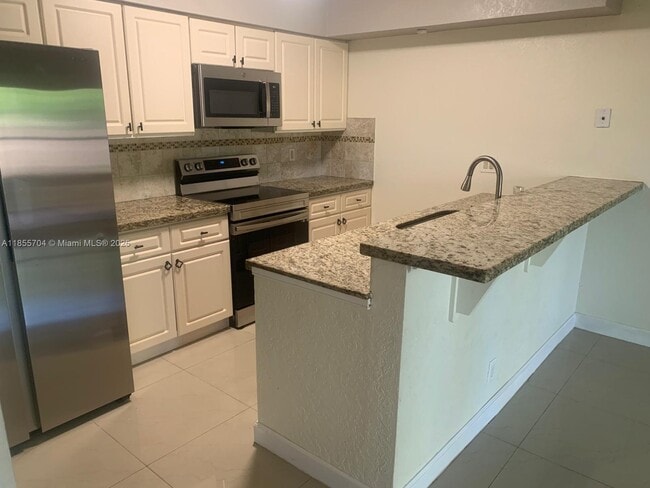 Building Photo - 4060 NW 110th Ave