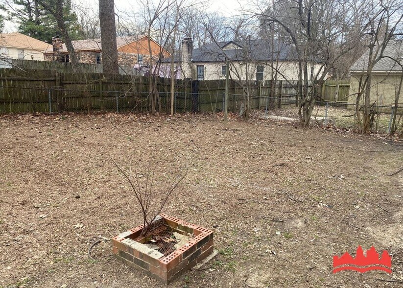 Building Photo - 5038 Applewood Dr
