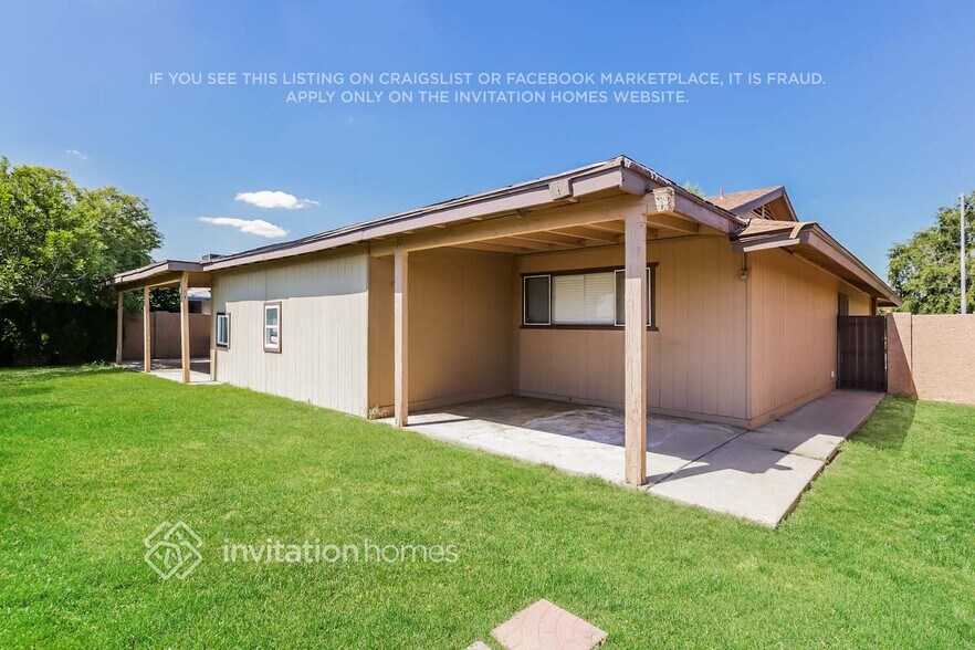 Building Photo - 6027 W Carol Ann Way