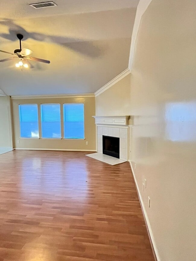 Building Photo - 3259 Enchanted Hollow Ln