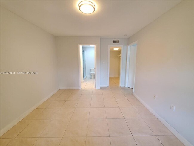 Building Photo - 15591 SW 105th Terrace