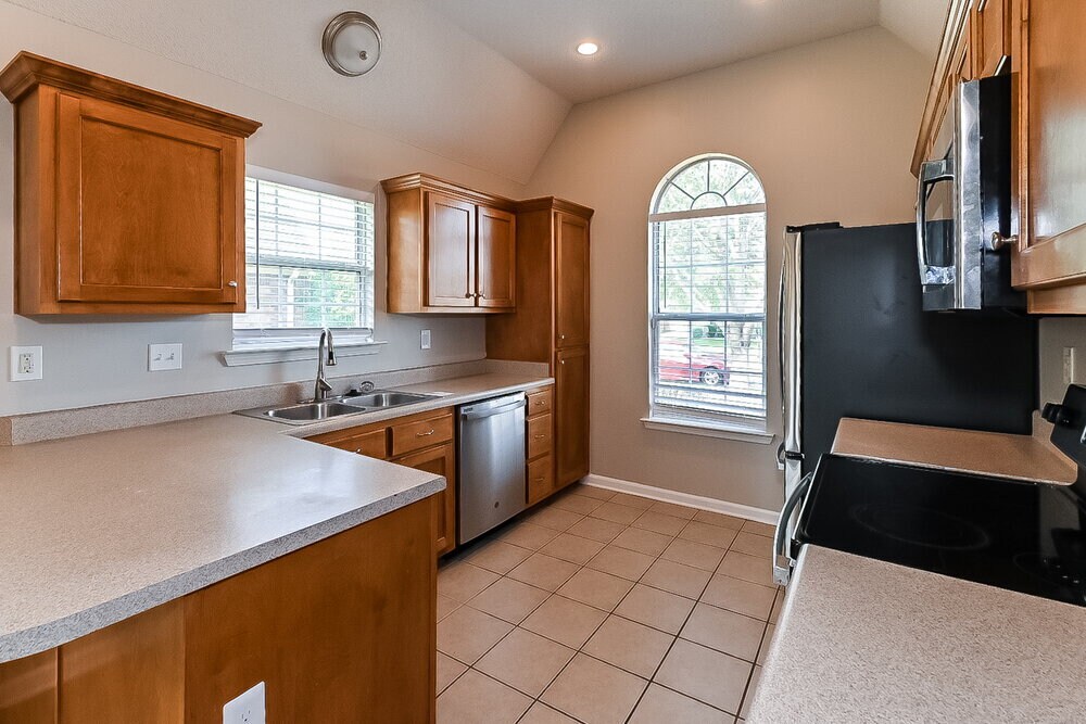 Building Photo - 5818 Carrel Cove