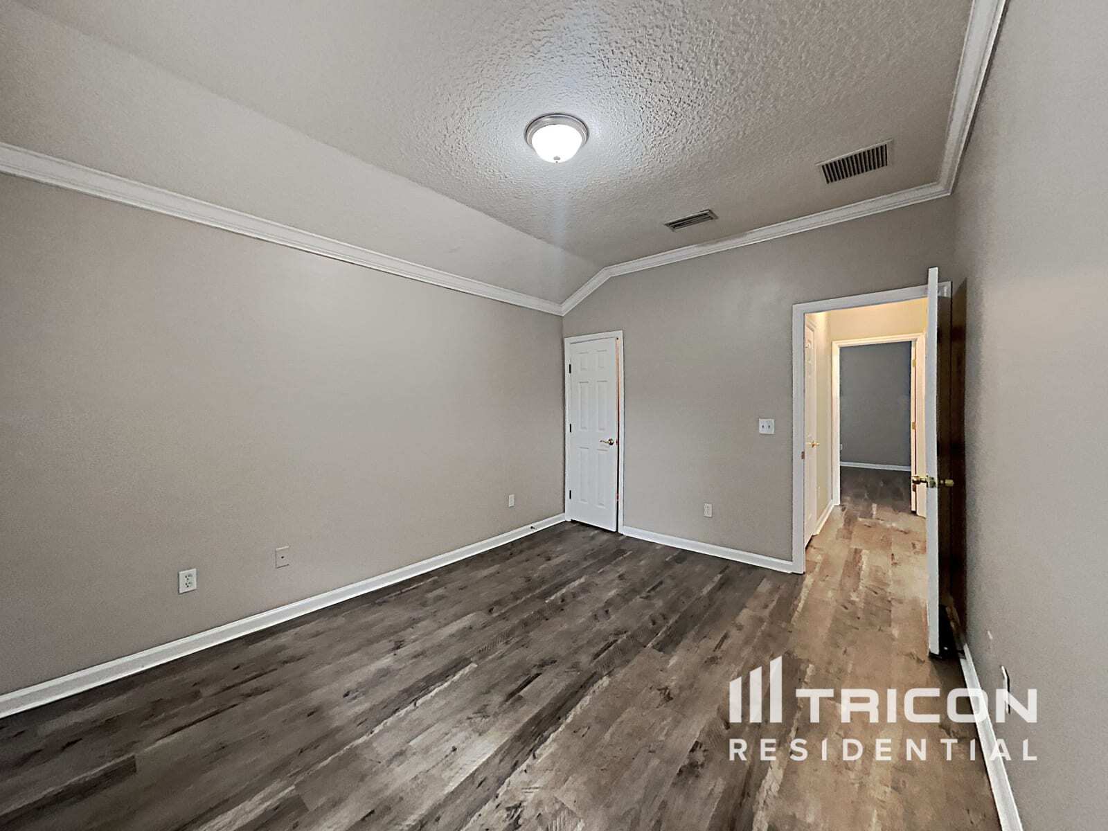 Building Photo - 86503 Sand Hickory Trail
