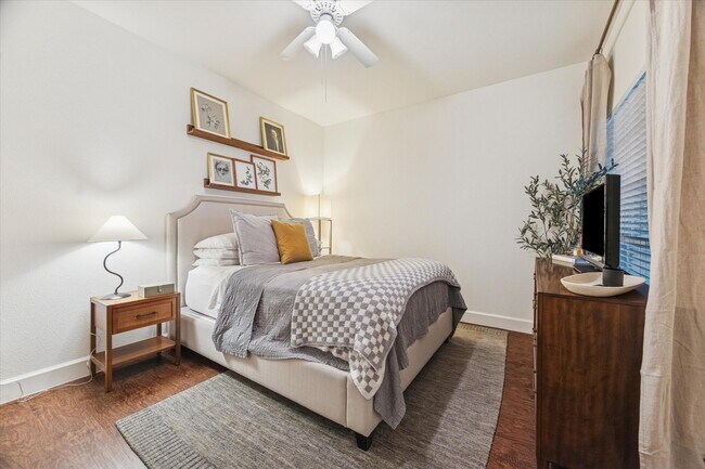 Building Photo - 3231 Allen Pkwy