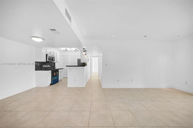 Building Photo - 7483 SW 82nd St