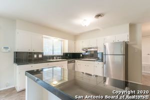 Building Photo - 1007 Homeric Dr
