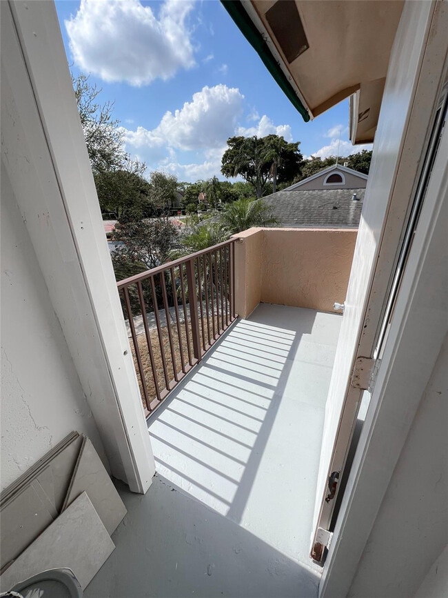 Building Photo - 1881 NW 96th Terrace