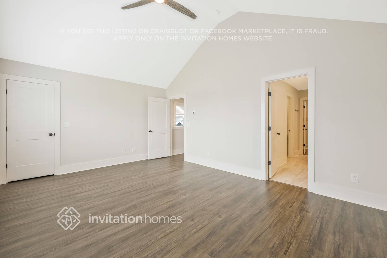 Building Photo - 220 Founders Ln