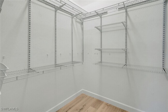 Building Photo - 12843 Fox Hollow Cir