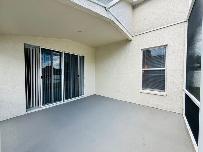 Building Photo - 5534 Turtle Crossing Loop