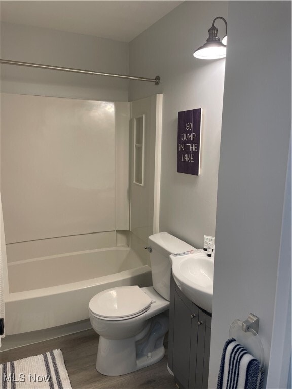 Building Photo - 2542 W 8th St