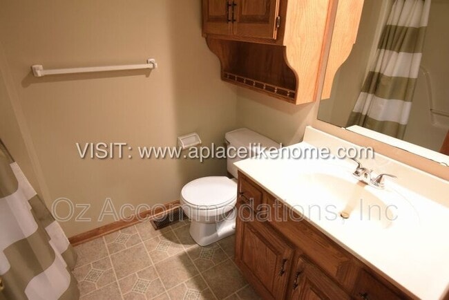 Building Photo - 15306 Riley St