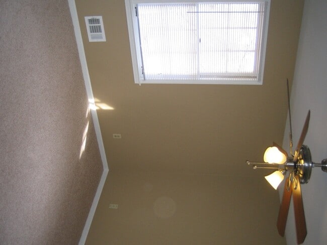 Building Photo - This Home is an Entertainer's Delight on Corner Lot!