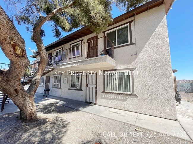 Building Photo - COMPLETELY REMODELED 2BR 1BA CONDO IN N LA...