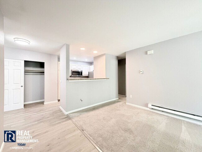 Building Photo - 2609 S 272nd St