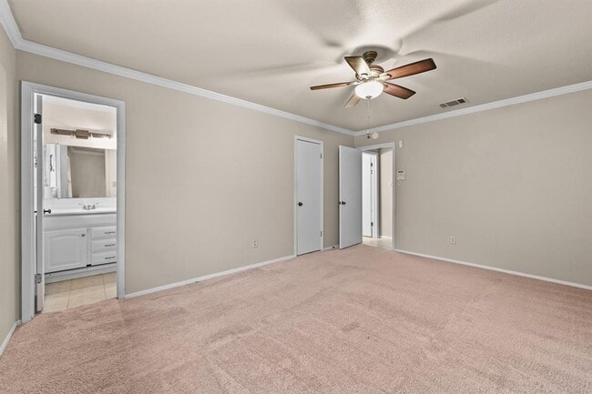Building Photo - 6511 Lancret Hill Dr