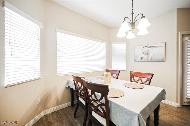 Building Photo - 833 Aspen Peak Loop