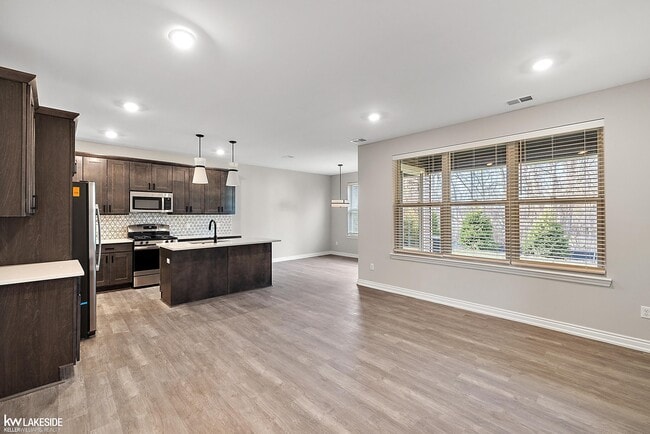 Building Photo - 11390 LANGFELD Spur