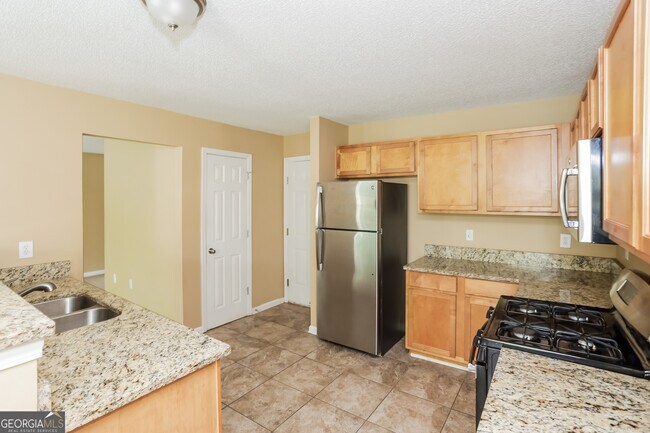 Building Photo - 5002 Serenity Point Ln