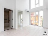 Building Photo - 2 bedroom in Brooklyn NY 11206