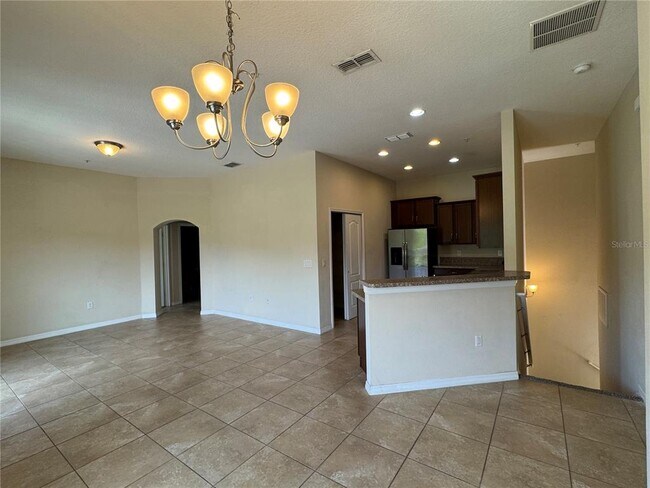 Building Photo - 10716 Dawson Lily Way