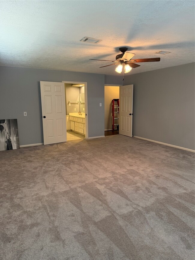 Building Photo - 8006 Pine Cup Dr