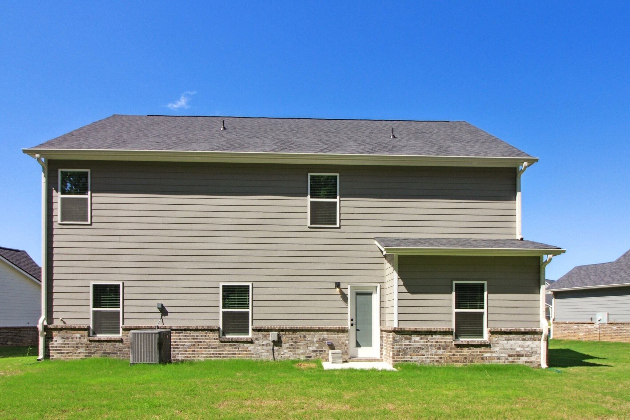 Building Photo - 3220 Azteca Way