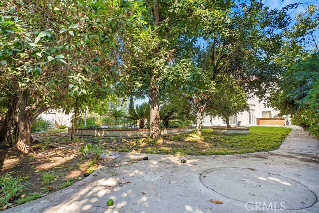 Building Photo - 16304 Community St