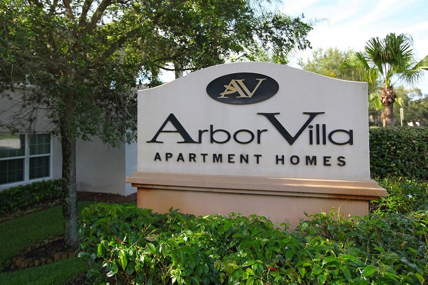 Building Photo - Arbor Villa