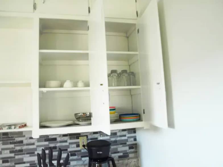 Building Photo - 711 N Chestnut St