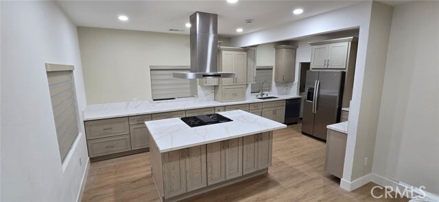 Building Photo - 289 Brown St