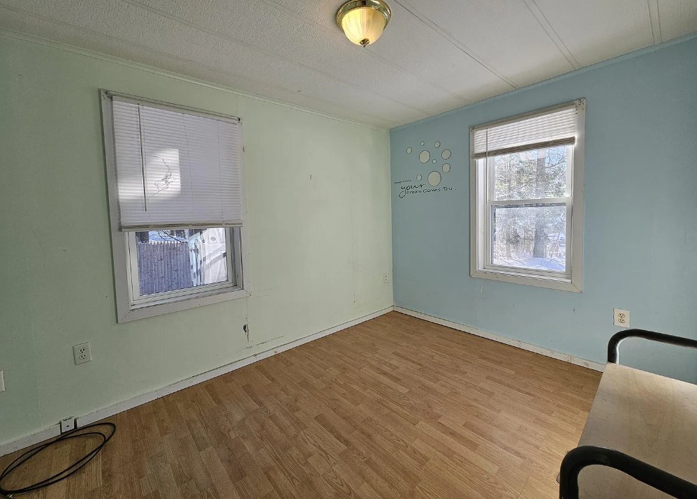 Building Photo - 31 Silkwood Ave
