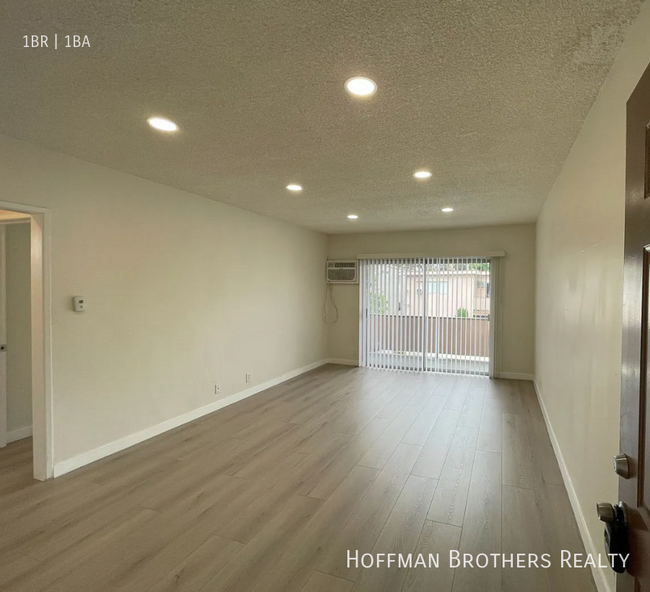 Building Photo - 5435 Sepulveda Blvd