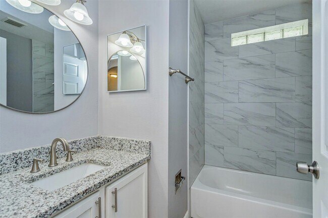 Building Photo - 2909 Summer Winds Cir